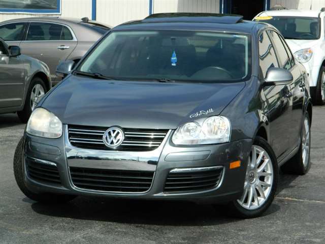 2009 Volkswagen Jetta Wolfsburg Edition 4dr Sedan 6A